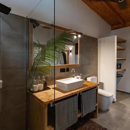 B4 Boutique-2